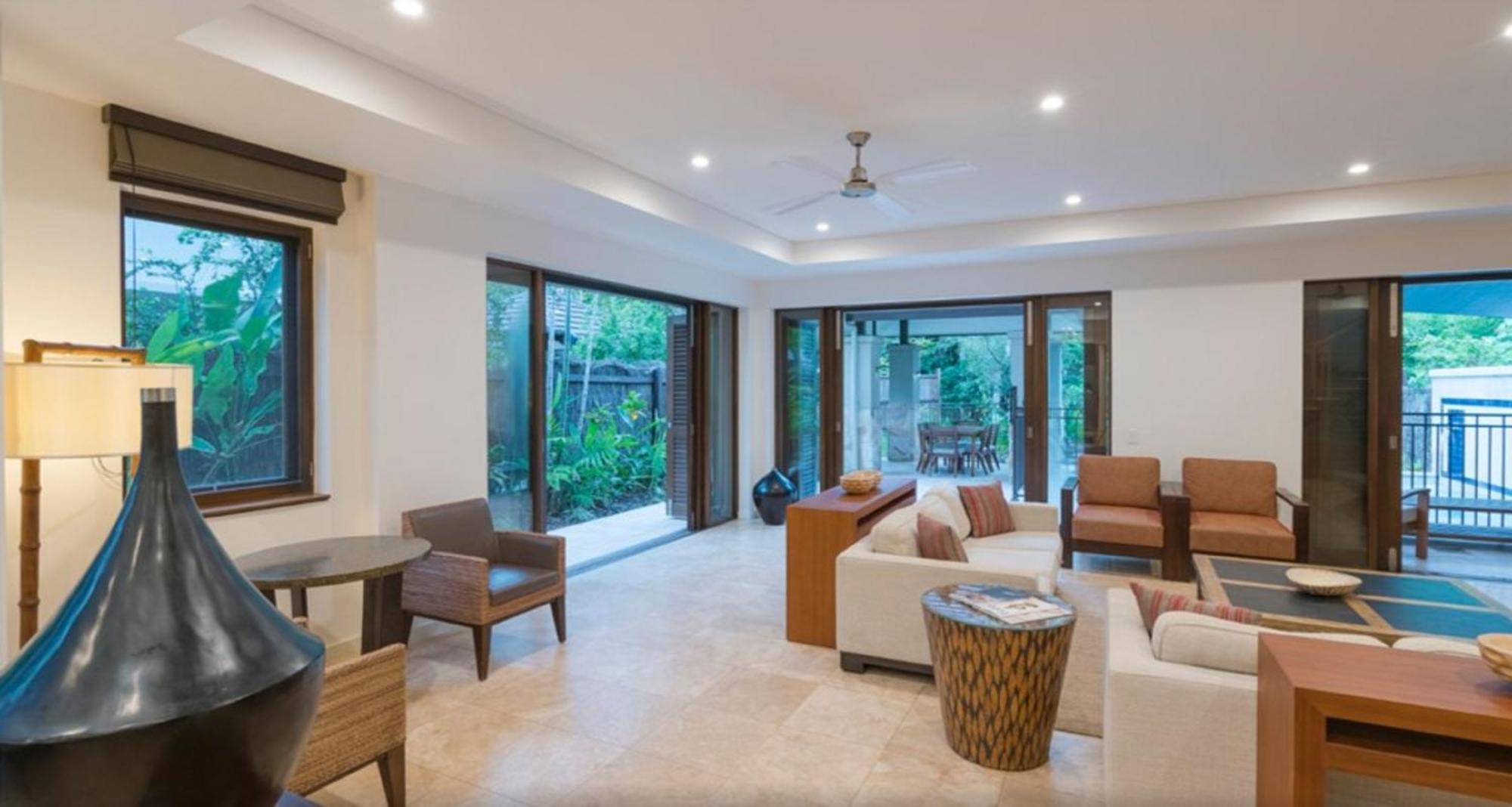 Luxury Apartments At Temple Resort And Spa Port Douglas Ruang foto