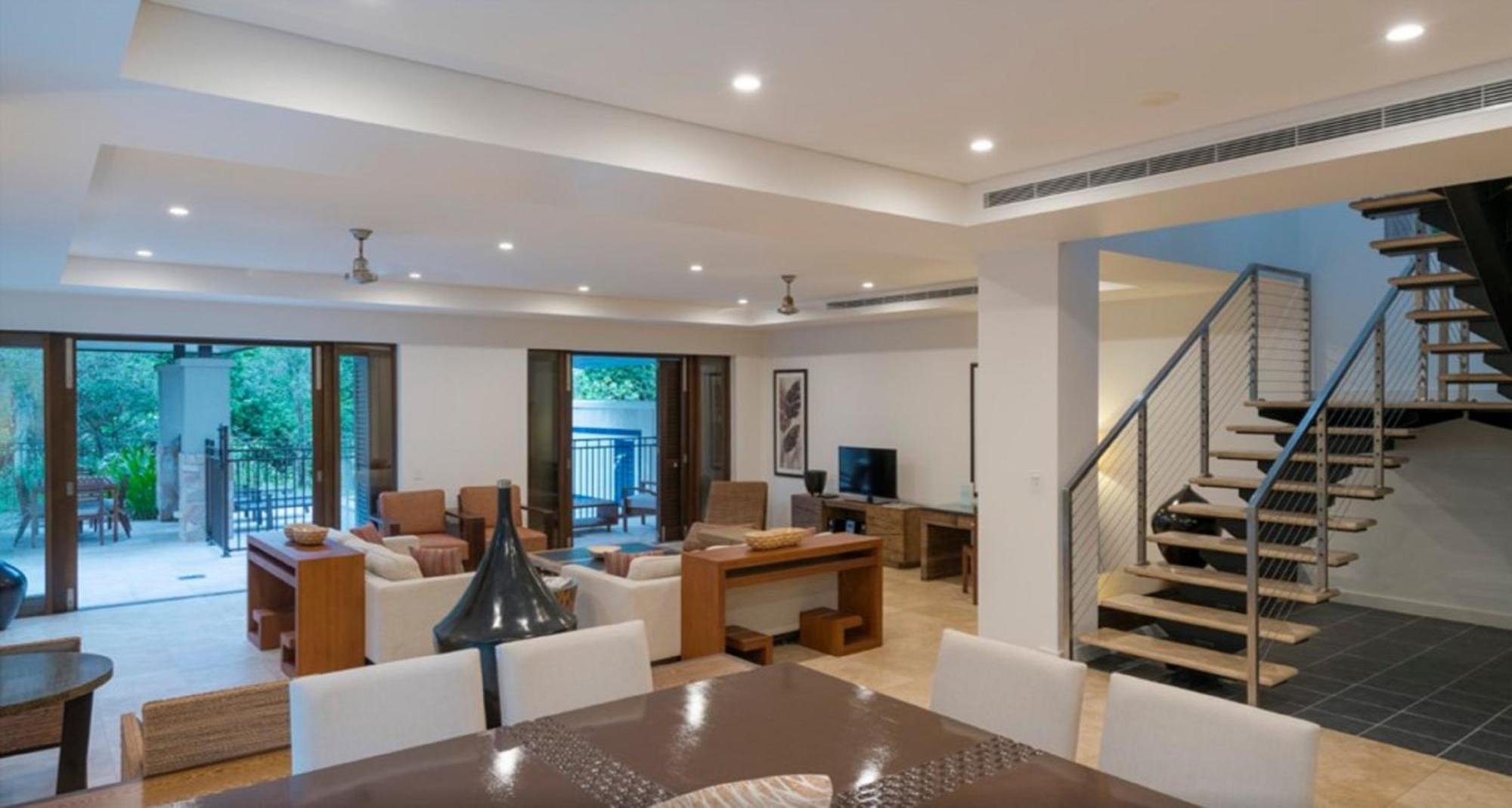 Luxury Apartments At Temple Resort And Spa Port Douglas Ruang foto