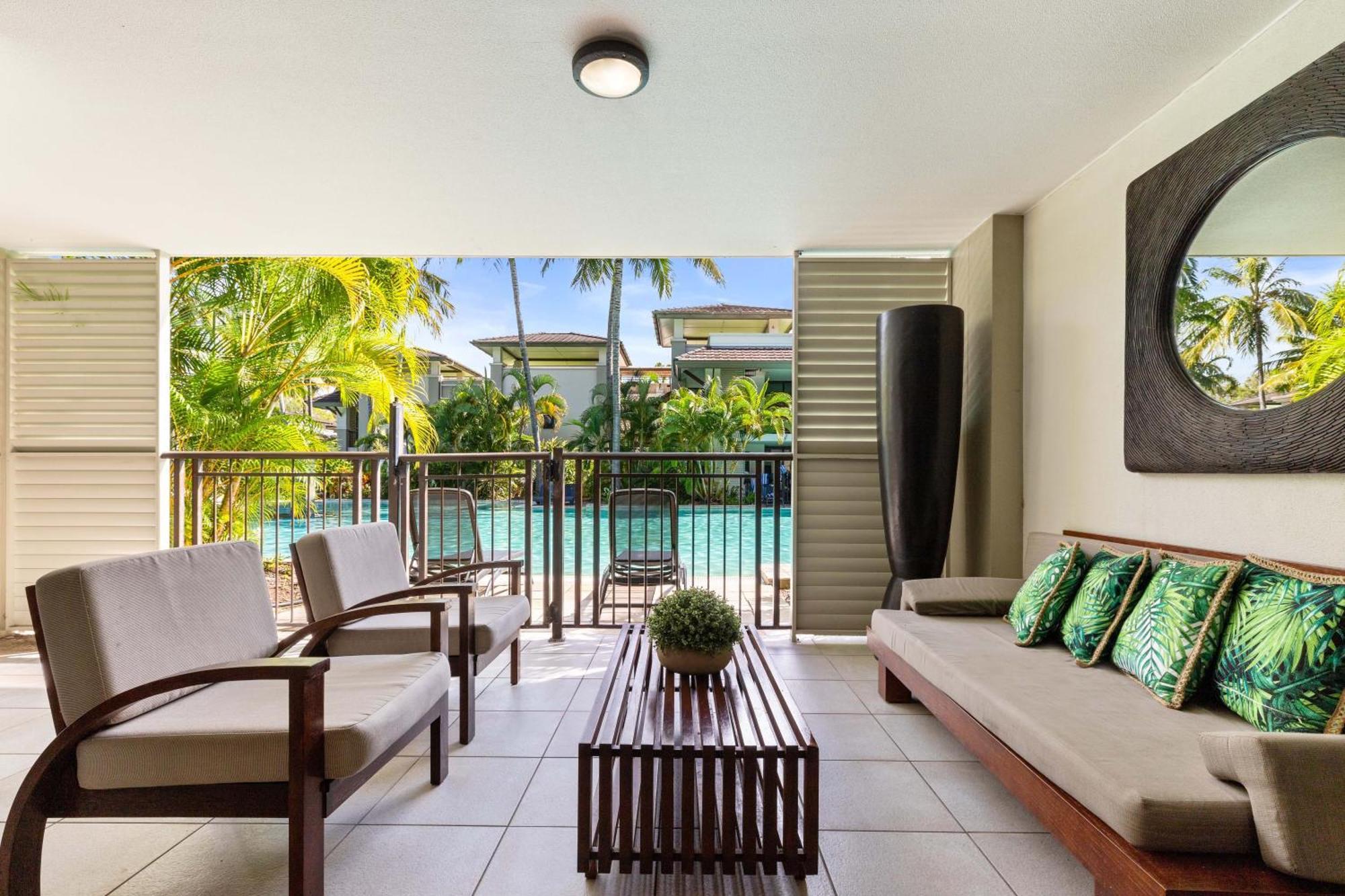 Luxury Apartments At Temple Resort And Spa Port Douglas Ruang foto