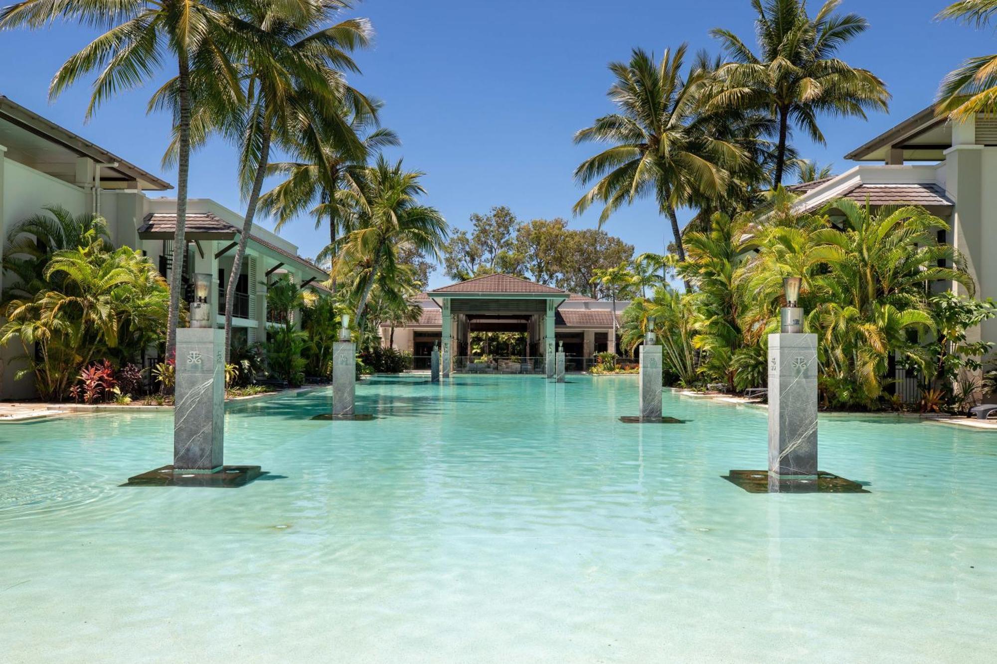 Luxury Apartments At Temple Resort And Spa Port Douglas Ruang foto