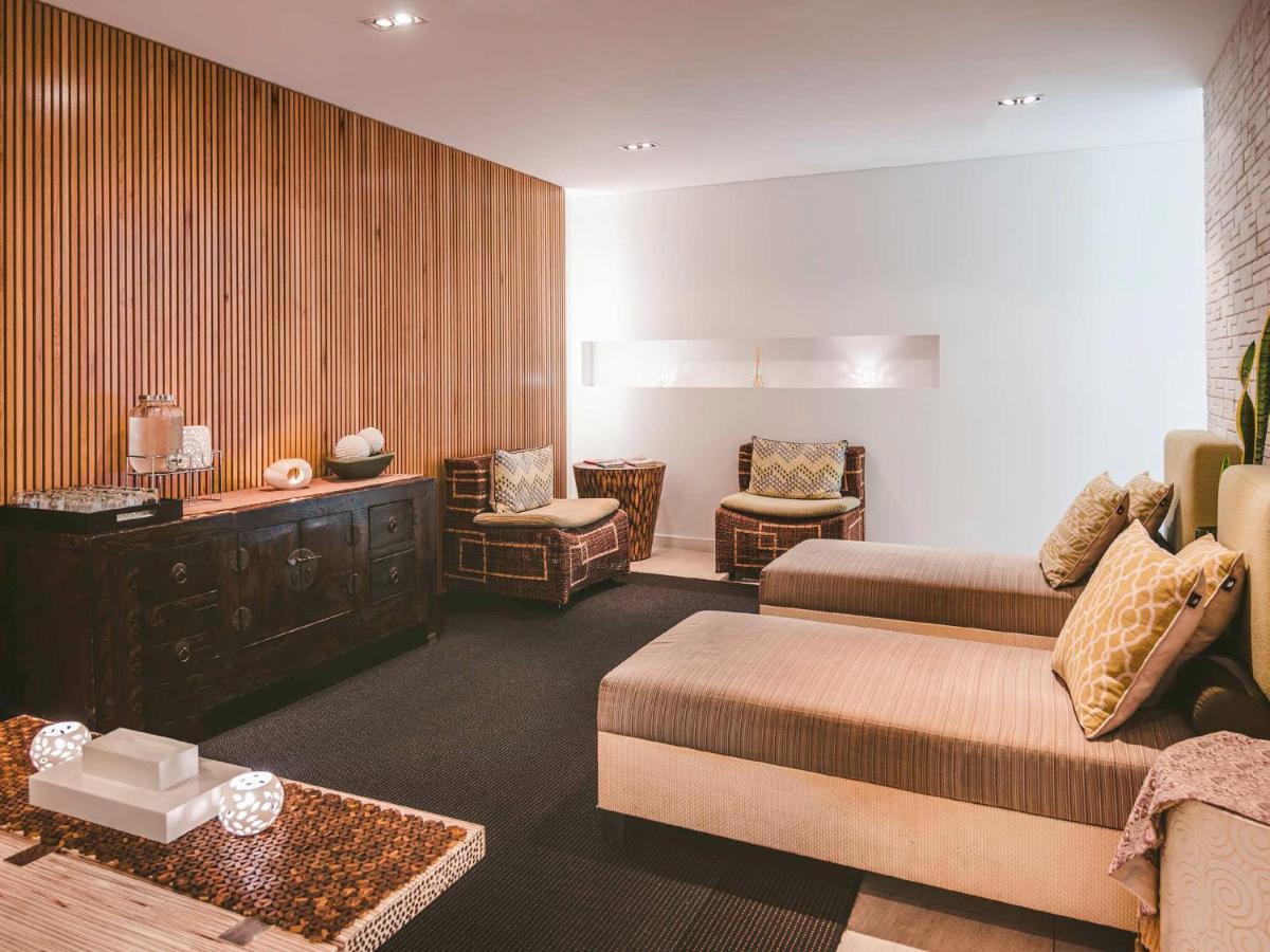 Luxury Apartments At Temple Resort And Spa Port Douglas Bagian luar foto